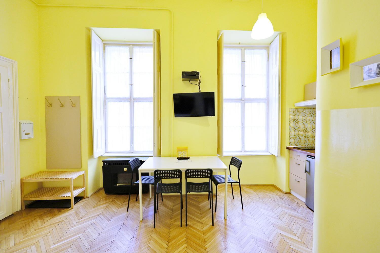 Supreme Astoria Semmelweis Apartment Budapest Exterior photo